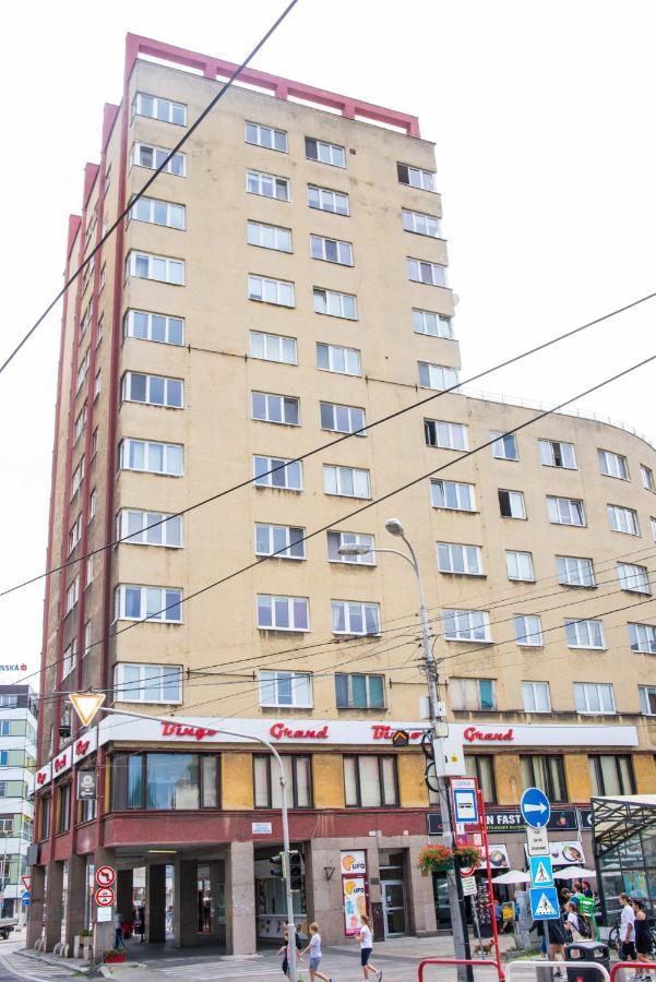 Iren Apartment Pozsony Kültér fotó