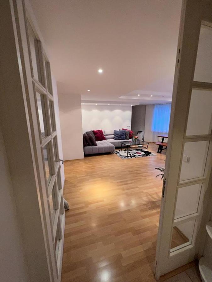 Iren Apartment Pozsony Kültér fotó