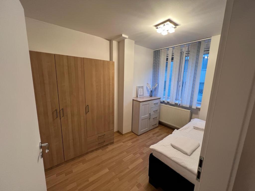 Iren Apartment Pozsony Kültér fotó